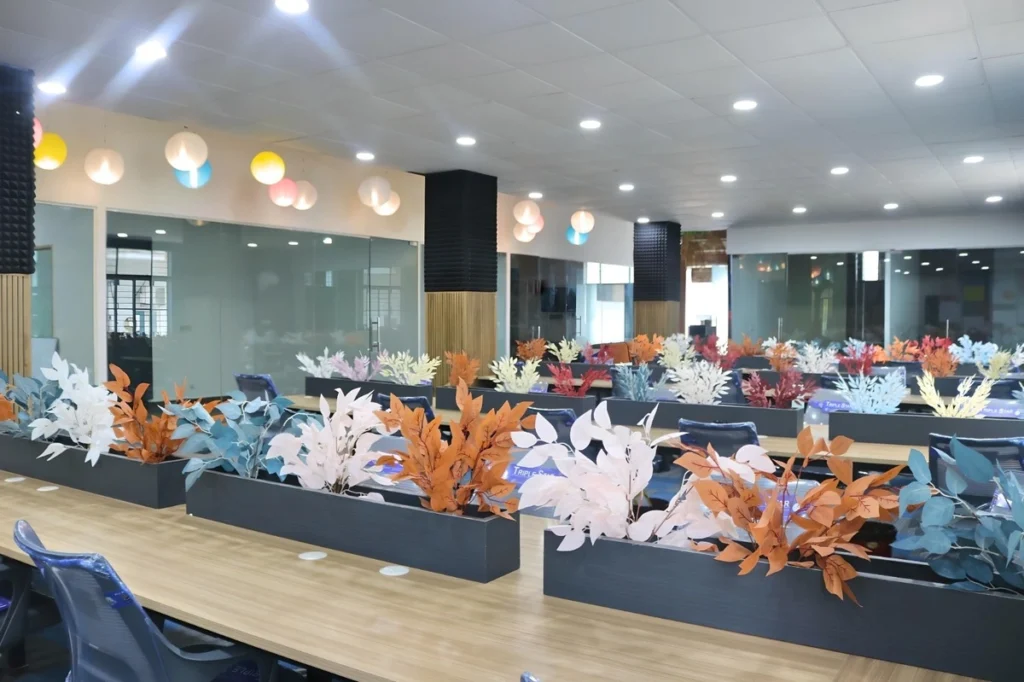 Coworking Open Space Seats image